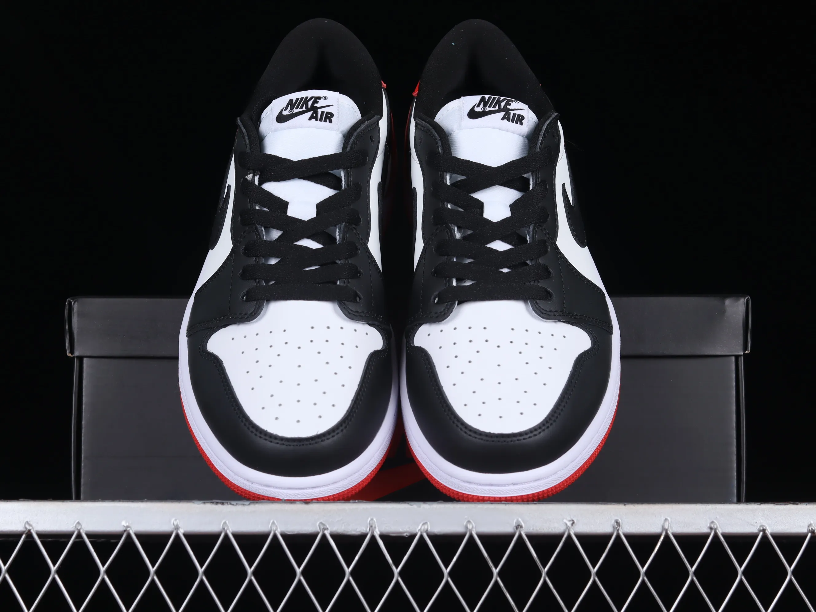 All categories Air Jordan Jordan series basketball shoes Air Jordan 1 Low Z version Air Jordan 1 Low AJ1 Joe 1 new black toe cultural and leisure sports sneakers CZ0790-106